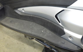 APRILIA SR MAX 300 2015