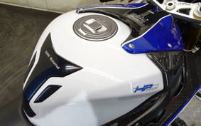 BMW HP4 2014 0D01