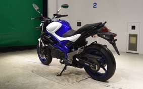 SUZUKI ｸﾞﾗﾃﾞｨｳｽ400 2011 VK58A