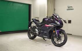 YAMAHA YZF-R3 2024