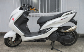 YAMAHA MAJESTYS SG28J