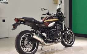 KAWASAKI Z900RS 2025 ZR900K