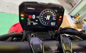 DUCATI STREET FIGHTER V4S 2021 1F00