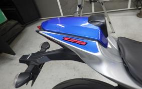 SUZUKI GSX-R125 DL33B