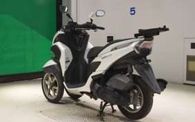 YAMAHA TRICITY 125 SE82J