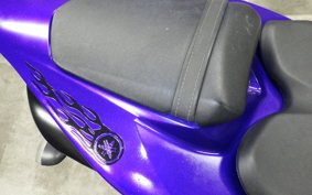 YAMAHA YZF-R1 2004