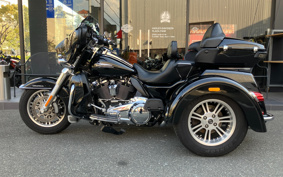 HARLEY FLHTCU 2018 MAD