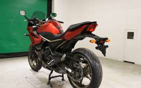 YAMAHA XJ6 2009