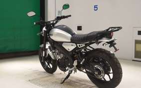YAMAHA XSR125 RE46J