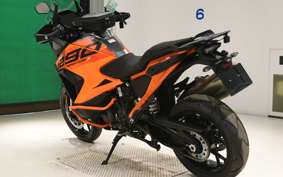 KTM 1290 SUPER ADVENTURE S 2024
