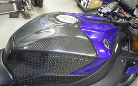 YAMAHA YZF-R1 2019