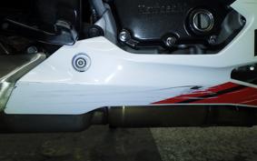 KAWASAKI ZX-25R ZX250E