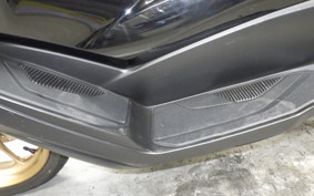 YAMAHA N-MAX 2006 SEG6J