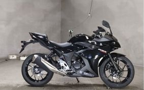 SUZUKI GSX250 R DN11A