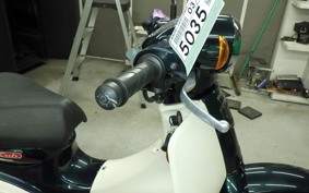 HONDA C50 SUPER CUB AA09