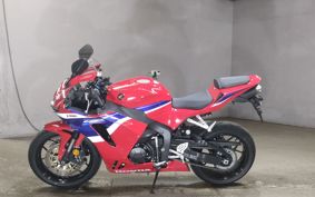 HONDA CBR600RR PC40