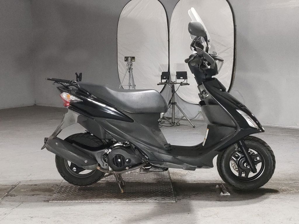 Фото Suzuki ADDRESS V125 с японского аукциона
