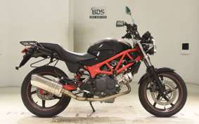 HONDA VTR 250 Gen. 2 2024 MC33