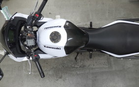 KAWASAKI ER600 F 2010