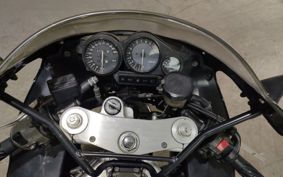 YAMAHA YZF1000R THUNDERACE 4SV