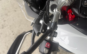 BMW F700GS 2016 0B01