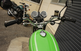 KAWASAKI Z900 ...