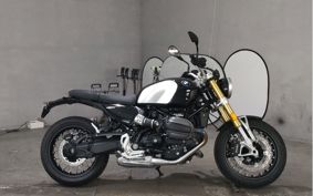BMW R12 nine T 2024 0N01