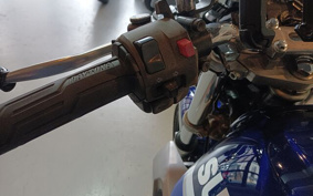SUZUKI GSX250FX 2004 ZR250C