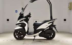 YAMAHA TRICITY 125 A ヤネツキ 1994 SEC1J