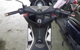 YAMAHA N-MAX SE86J