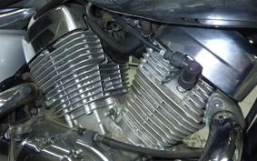 SUZUKI INTRUDER 250 LC