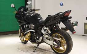 HONDA CB1300SB SUPER BOLDOR A 2013 SC54
