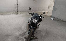 TRIUMPH TRIUMPH  SPEED  TWIN 900 DAD74G