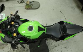 KAWASAKI ZX-25R 2015 ZX250E