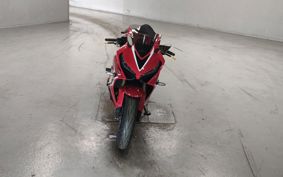 HONDA CBR650R 2019 RH03