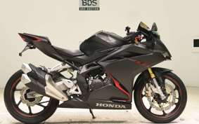 HONDA CBR250RR MC51