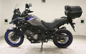 SUZUKI Vｽﾄﾛｰﾑ650XTA 2021 C733A