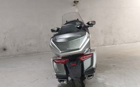 HONDA GL1800 TOUR DCT SC79