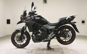 SUZUKI Vｽﾄﾛｰﾑ250A 2022