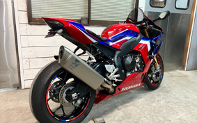 HONDA CBR1000RR-R FB SP 2022 SC82