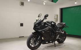 HONDA CB650R 2024 RH03