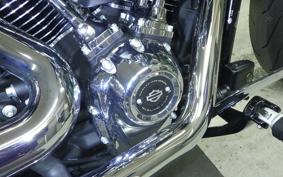 HARLEY FXBR1920 2025