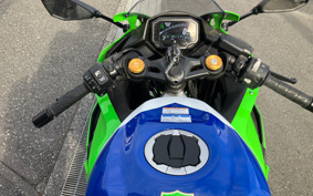 KAWASAKI Z900RS SE 2025 ZR900K