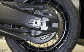 HONDA X-ADV 750 2025 RH21