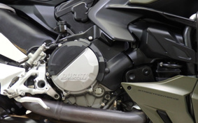 DUCATI STREET FIGHTER V2 2023 3F00