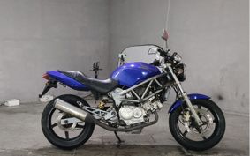 HONDA VTR 250 MC33