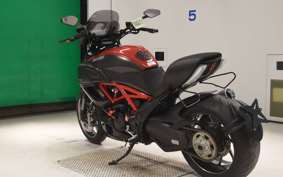 DUCATI DIAVEL Carbon 2012