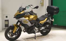 BMW F900XR 2021