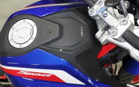 BMW G310R 2024