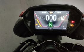 TRIUMPH STREET TRIPLE RS HDA614